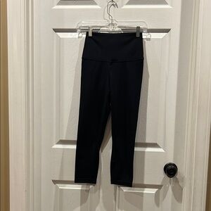 Black Yogalicious Capri Leggings